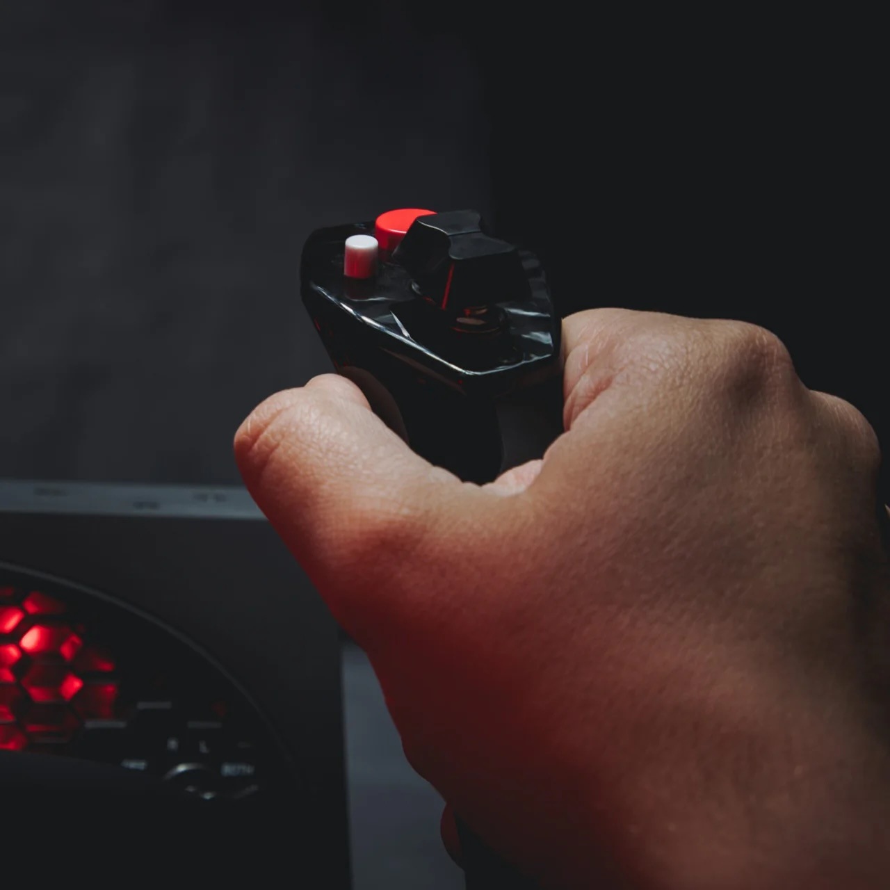 Honeycomb Aeronautical ALPHA FLIGHT CONTROLS YOKE & SWITCH PANEL ϥ˥२Ρƥ ե ե饤 ȥ륺 衼 & åѥͥ åѥͥηʥե饤ȥ衼ƥࡢꥢ180žѡ13ܥ9å5˥å󥹥åפʤǤ֤Ǥǥ奢ޥƥ󥰥ƥ SB003011