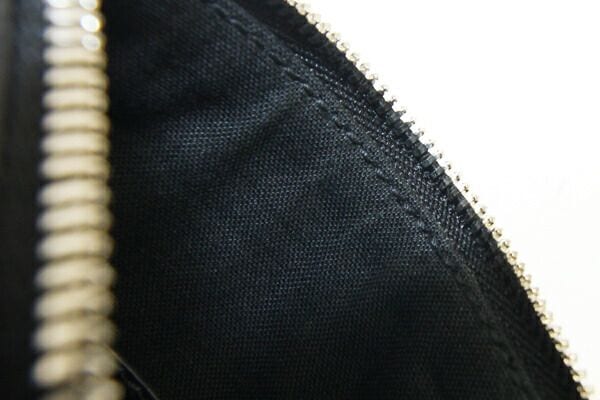 バレンシアガ　ハート型ミラーケース付　カードケース 楽天市場】バレンシアガ Cash Heart ハート形 ミラーケース