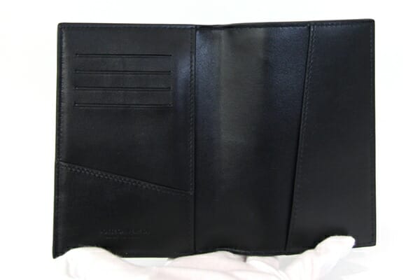 ボッテガヴェネタ パスポートケース カセット 777046 ブラック