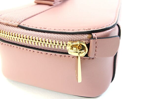 【極美品】フェラガモ 2way ヴァラ金具 ハンドバッグ ショルダーバッグ 楽天市場】フェラガモ FERRAGAMO ハンドバッグ 2WAY レディース