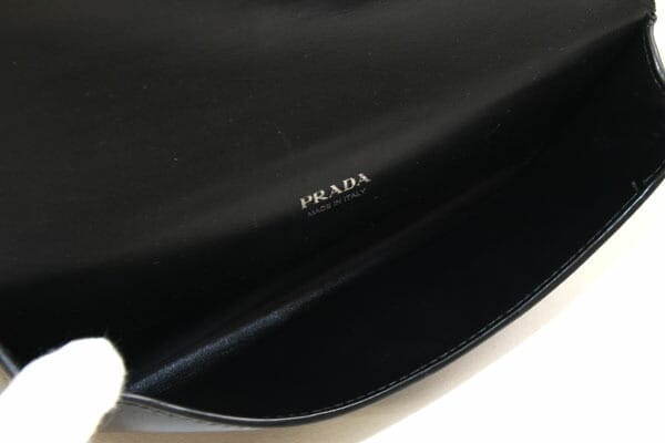 プラダ ショルダーバッグ 1NR001 ブラック レザー 中古 チェーン