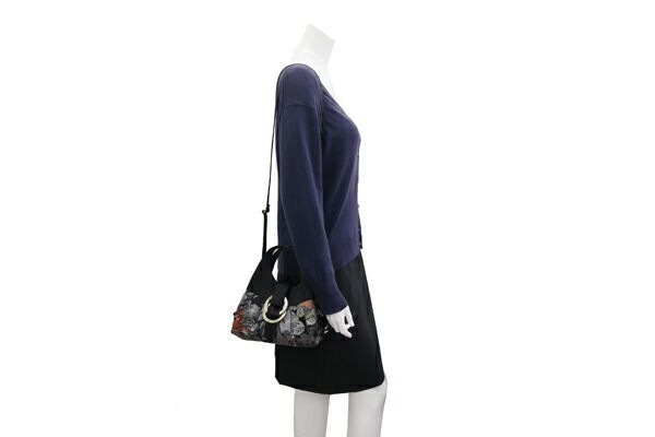 希少✨BVLGARI ブルガリ　チャンドラ　サテン　2way ハンドバッグ ブルガリBVLGARI チャンドラ リングバックルハンドバッグ