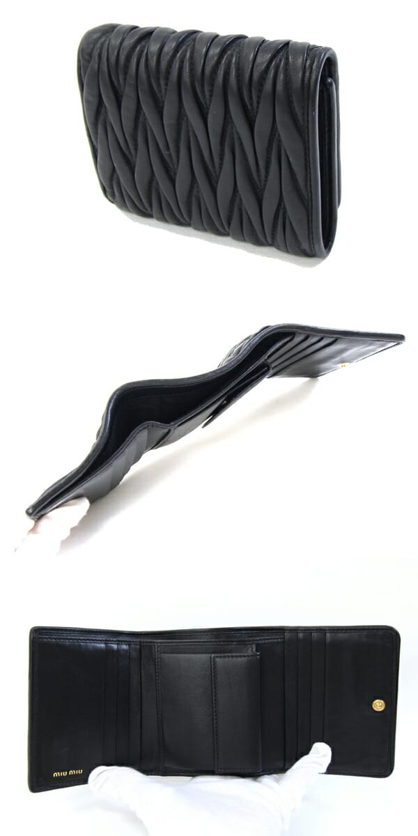 ミュウミュウ 三つ折り財布 マテラッセ 5MH016 ブラック レザー 中古  