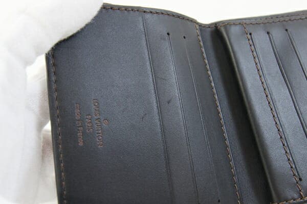 ルイヴィトン 二つ折り財布 ユタ コンパクトウォレット M92575