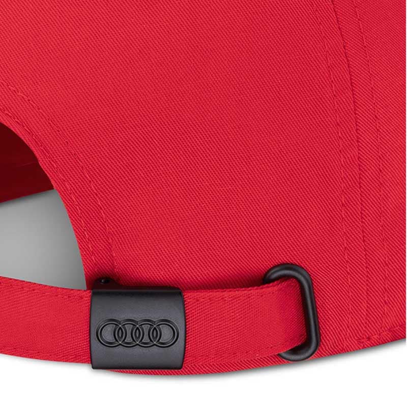 Audi キャップ（レッド）