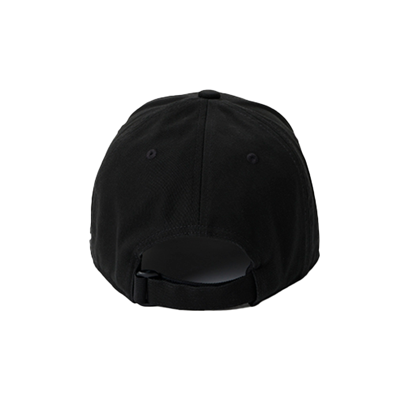 Audi × テーラーメイド キャップ（ブラック）