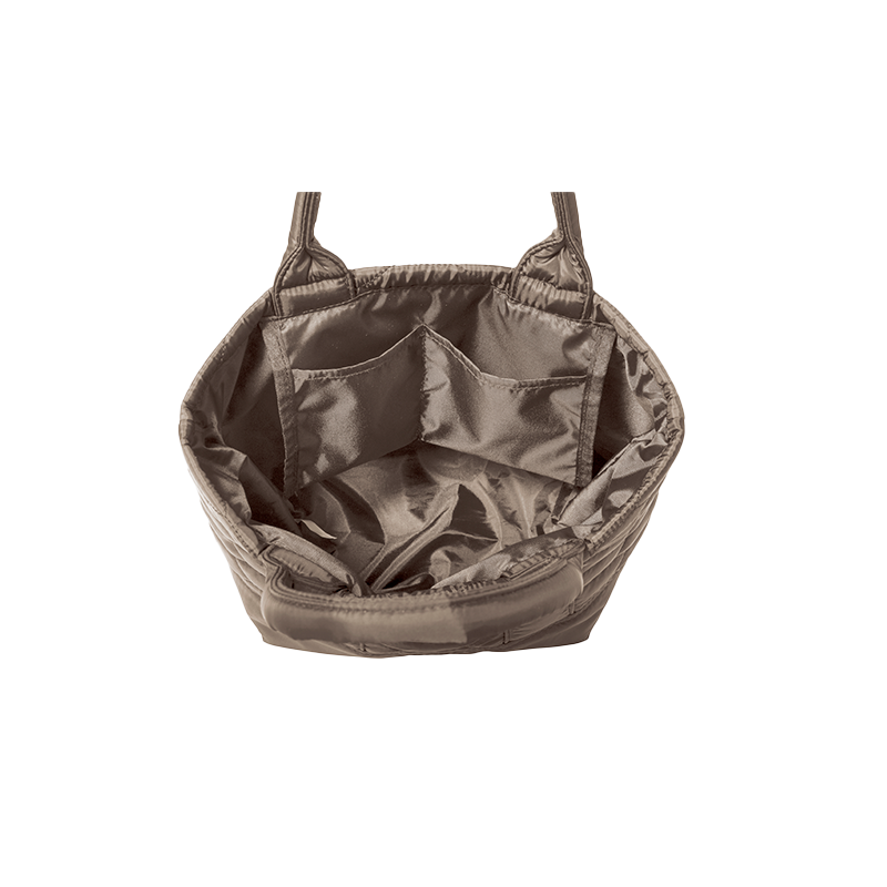 Audi キルティングトート S（グレージュ） | バッグ | Audi collection