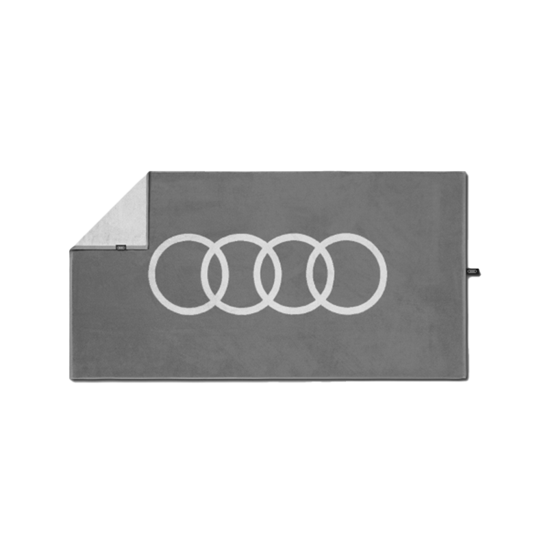 Audi タオル（ライトグレー）　50×100cm