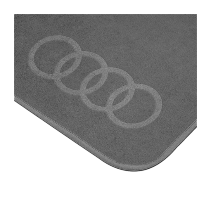 グレーの三角模様フリースブランケット５枚セット Audi フリースブランケット（グレー） | アウトドア | Audi collection