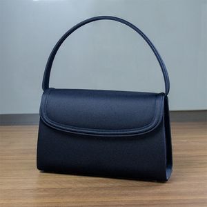 �ե����ޥ�ϥ�ɥХå� ǻ��