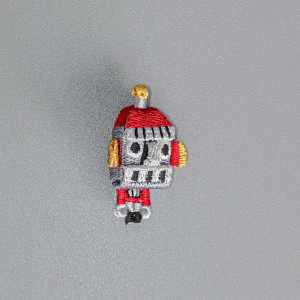 【 LM （エルム）】 ブローチ（ロボット）