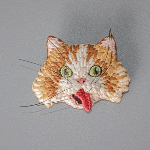 【 LM （エルム）】 ブローチ（猫）