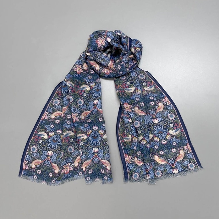 【美品】レオナール 大判ストール シルクウール混 フリンジ ストレッチ 宝石柄 美品】レオナール 大判ストール シルクウール混 フリンジ