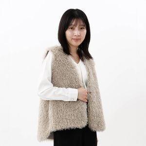 【 Beaurance （ビューランス） 】 チベットラム風 エコファージレ