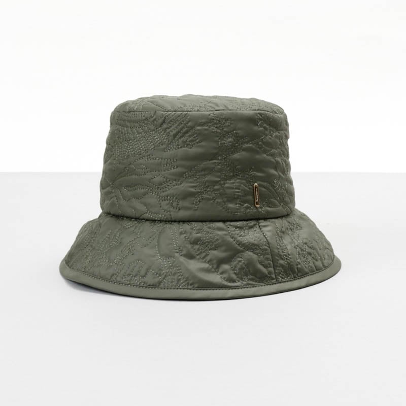 【 Beaurance (ビューランス)】刺しゅうキルティングバケットハット