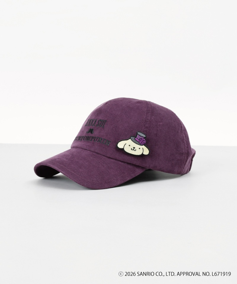 【 ANNA SUI（アナ スイ）】ANNA SUI x ポムポムプリン刺しゅうブローチ付きキャップ