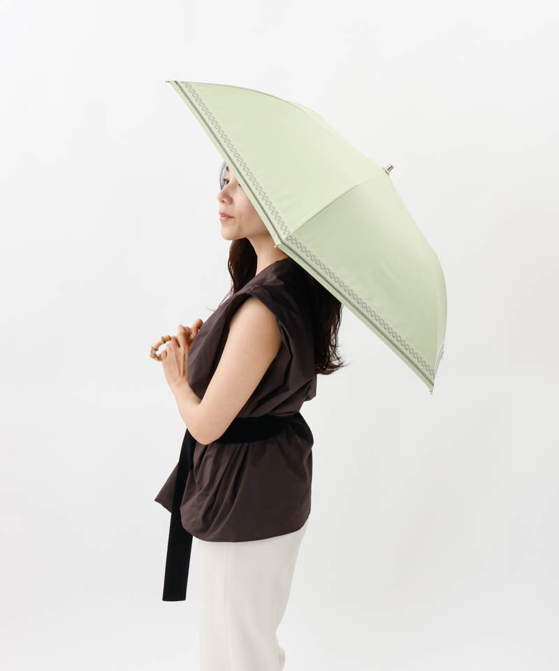 【 BLAO（ブラオ）】サマーシールド　刺しゅう晴雨兼用傘(折りたたみ傘)