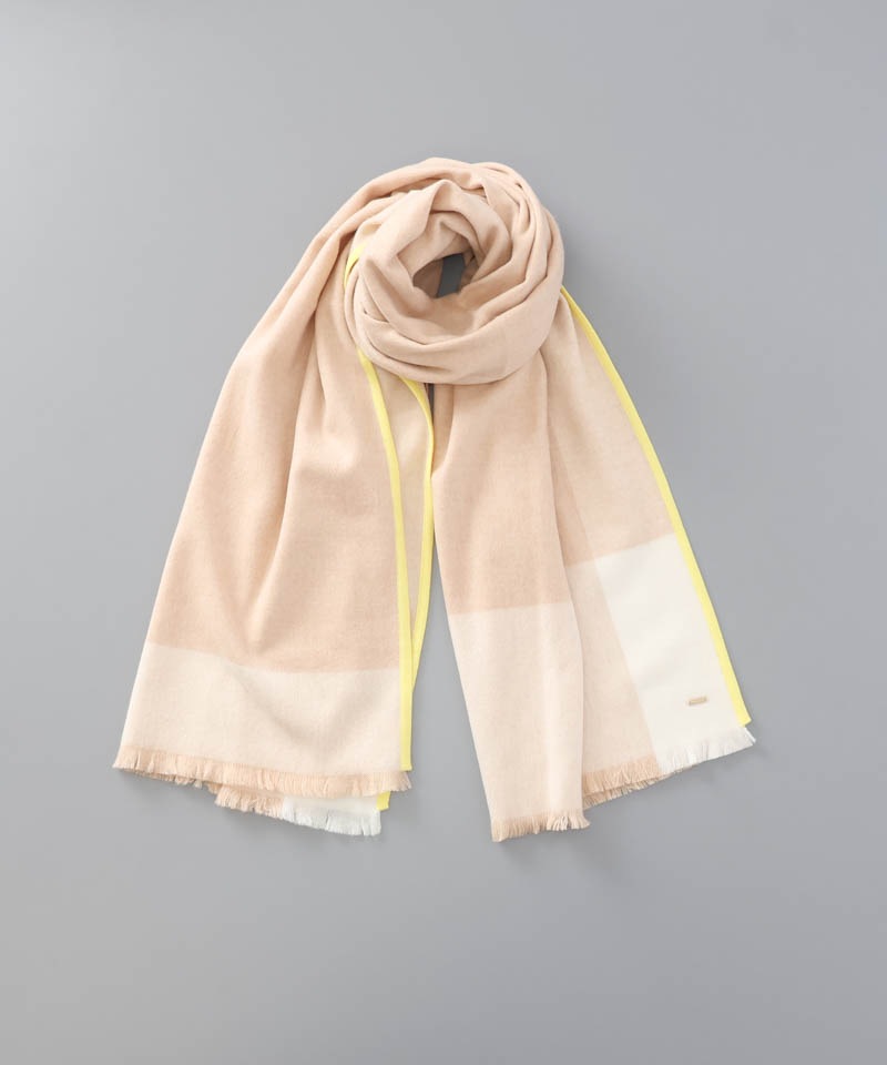 【 Beaurance （ビューランス）】ウールニットパイピングストール