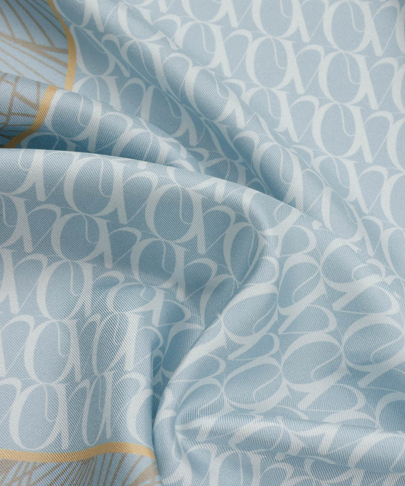 【 Aquascutum（アクアスキュータム）】シルクプリントプチスカーフ(WASH)