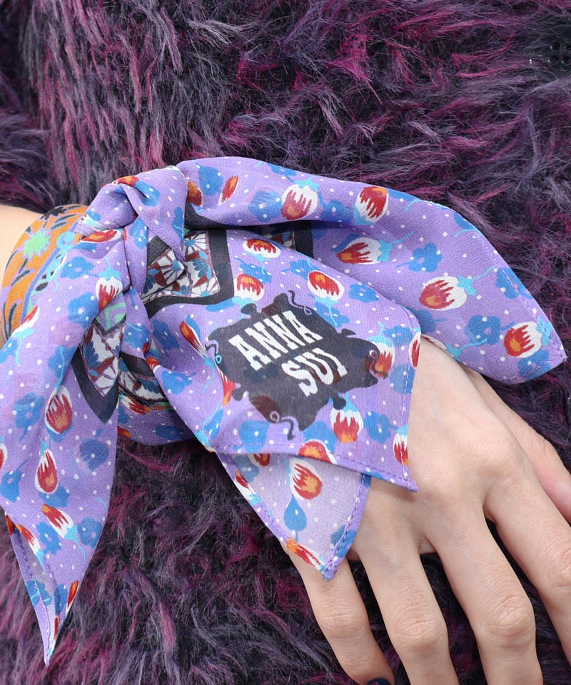 【 ANNA SUI（アナ スイ）】シルクプチスカーフ