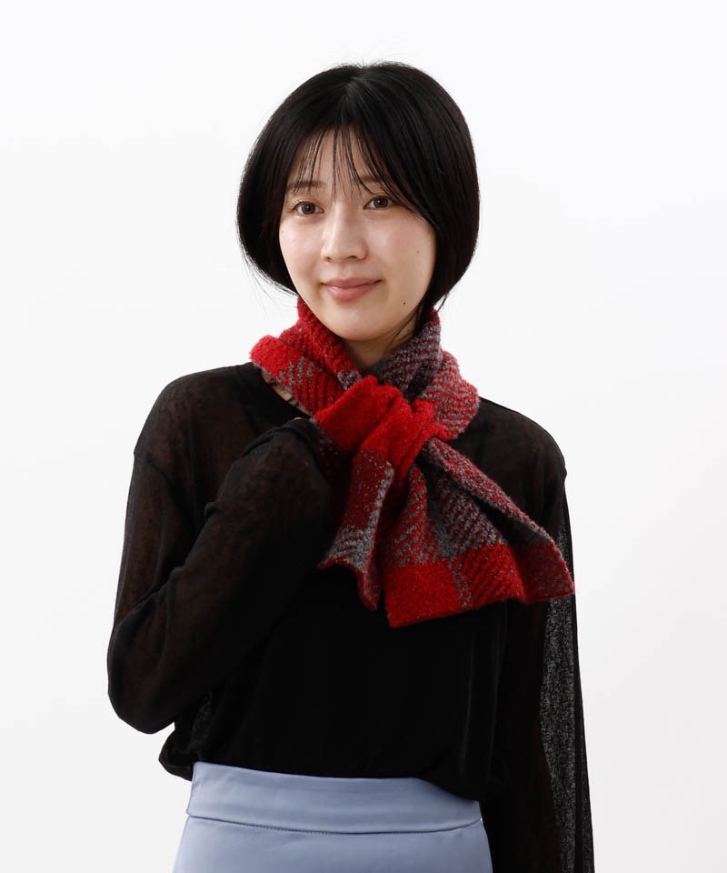 Aquascutum（アクアスキュータム）】ベア刺しゅうキャンディマフラー