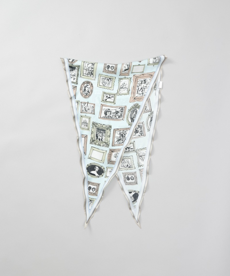 【 Beaurance （ビューランス）】シルクひし形スカーフ