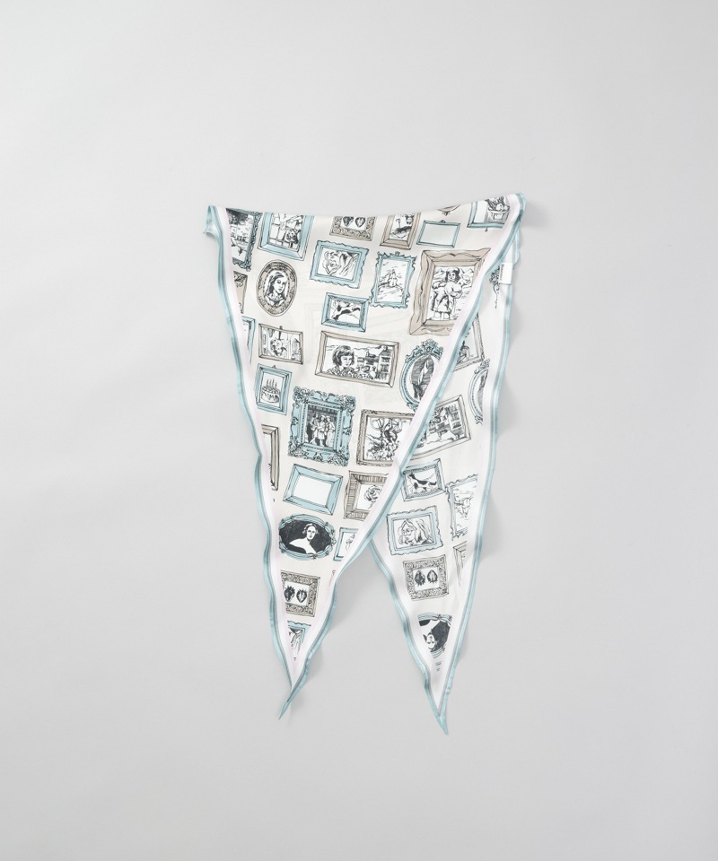 【 Beaurance （ビューランス）】シルクひし形スカーフ