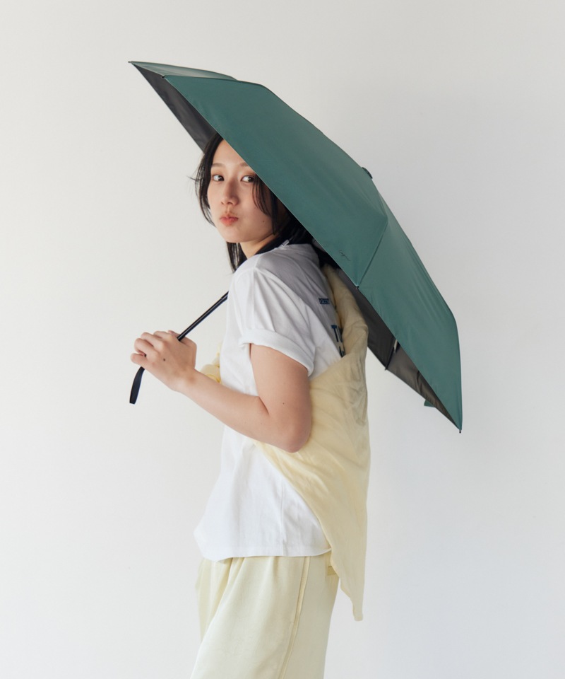 【Ungrid（アングリッド）】無地ロゴワンポイントプリント晴雨兼用傘（折りたたみ）