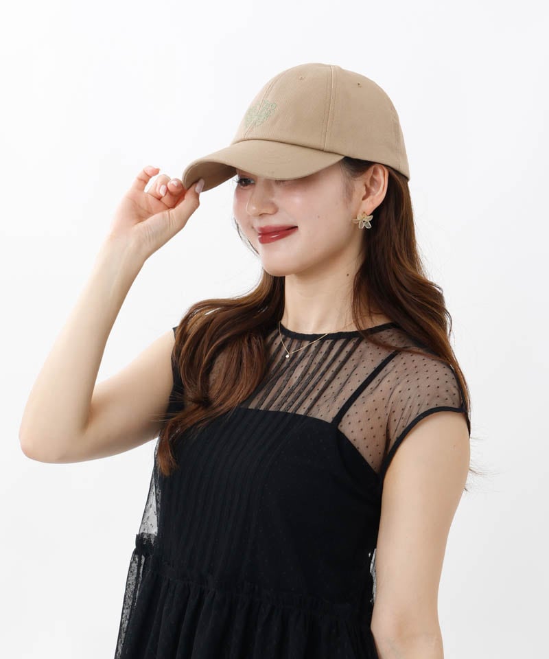 【 ANNA SUI（アナ スイ）】バタフライ刺しゅうキャップ