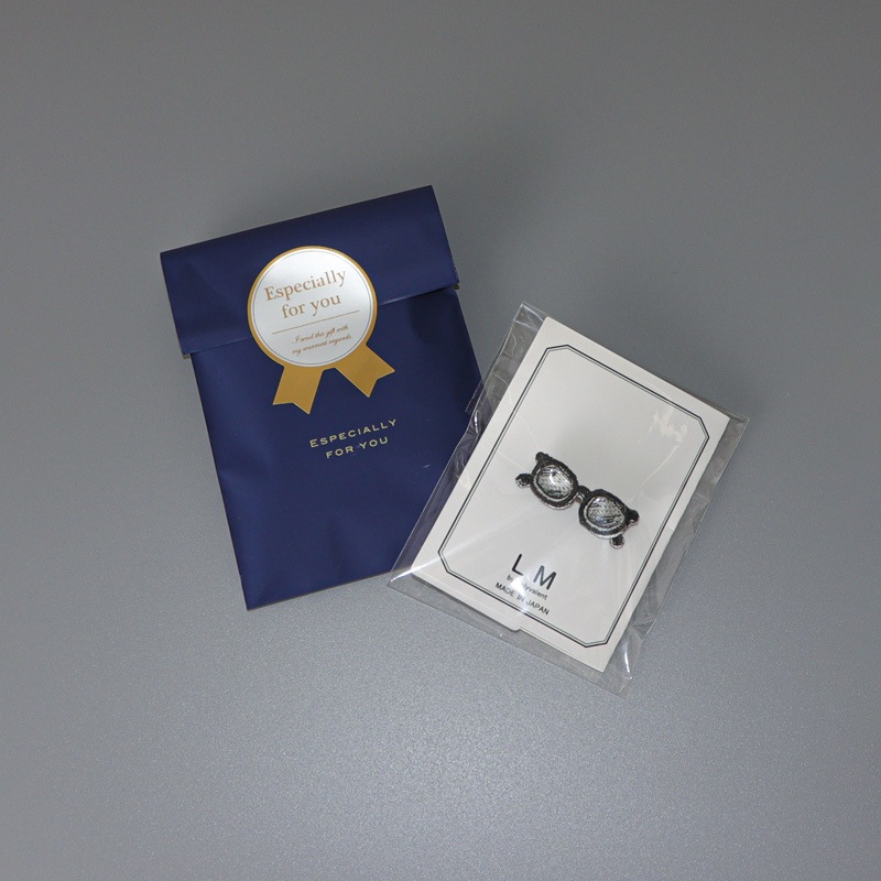 【 LM （エルム）】 ブローチ（ロボット）