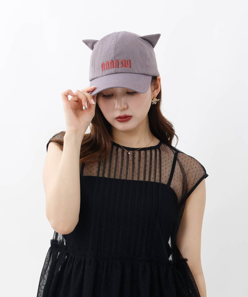【 ANNA SUI（アナ スイ）】ネコ耳ロゴ刺しゅうキャップ