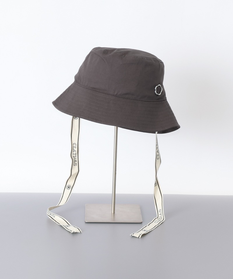 【 CLATHAS.（クレイサス）】ロゴドローコード付きバケットハット