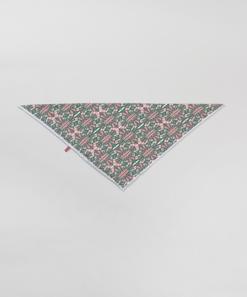 otona MUSE 12月号掲載【 Beaurance （ビューランス）】シルクツイルトライアングルスカーフ