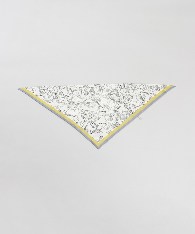 otona MUSE 12月号掲載【 Beaurance （ビューランス）】シルクツイルトライアングルスカーフ