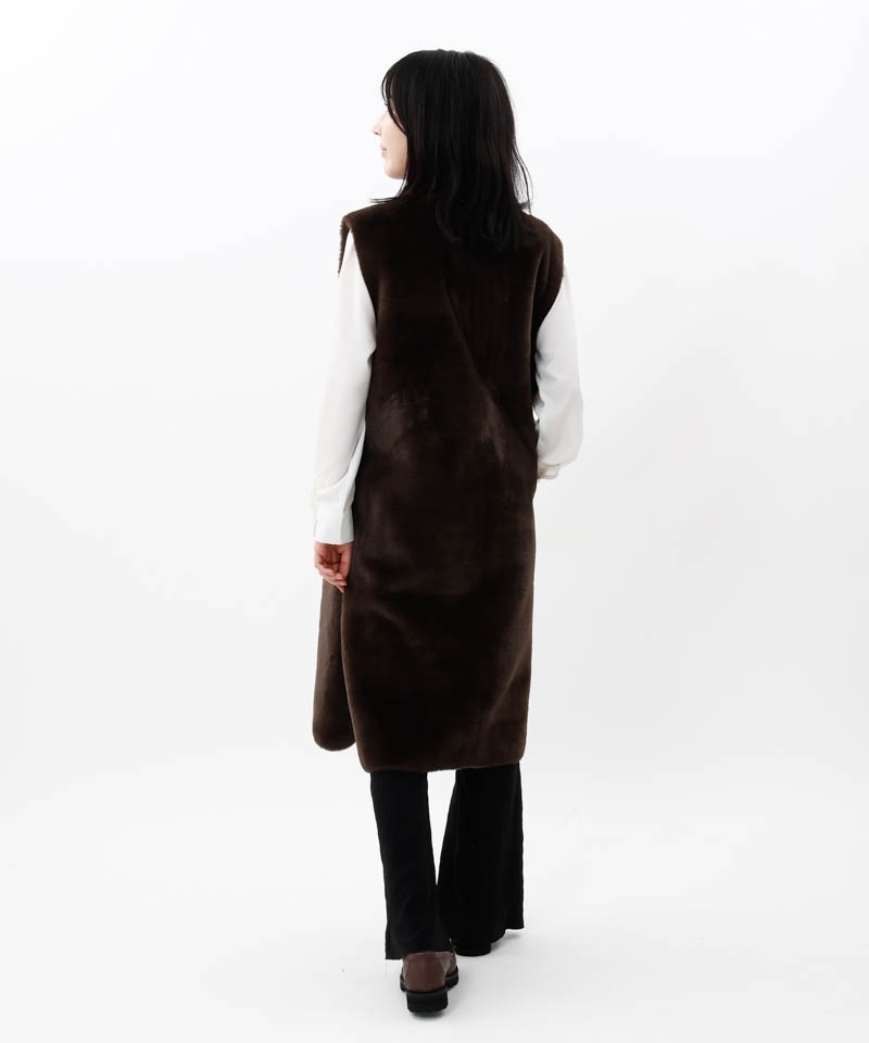 【 Beaurance （ビューランス）】エコファーリバーシブルロングジレ