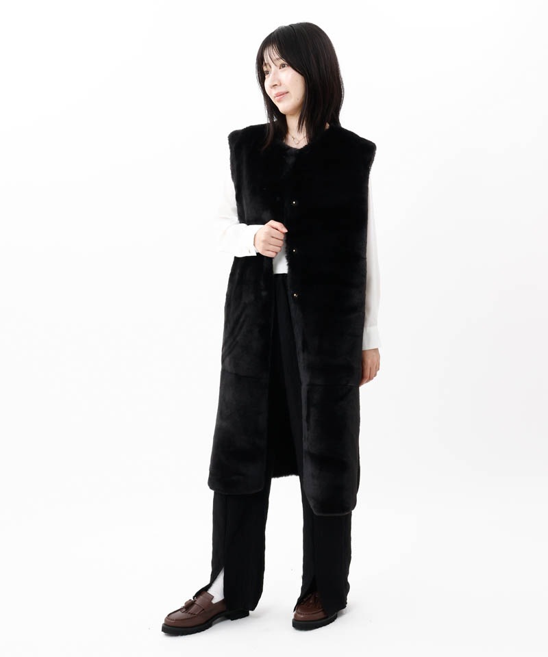 【 Beaurance （ビューランス）】エコファーリバーシブルロングジレ