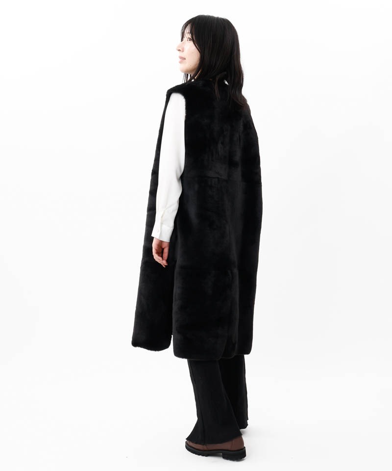 【 Beaurance （ビューランス）】エコファーリバーシブルロングジレ