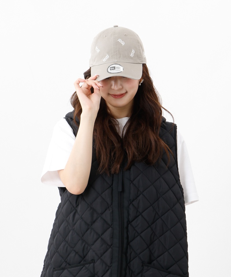【 Beaurance （ビューランス）】NEW ERAコラボ　ランダムロゴ刺しゅう Casual Classic キャップ