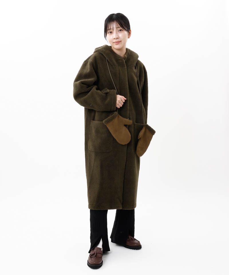 otona MUSE 12月号web掲載【 Beaurance （ビューランス）】フード・ミトン付き エコファーボアロングコート