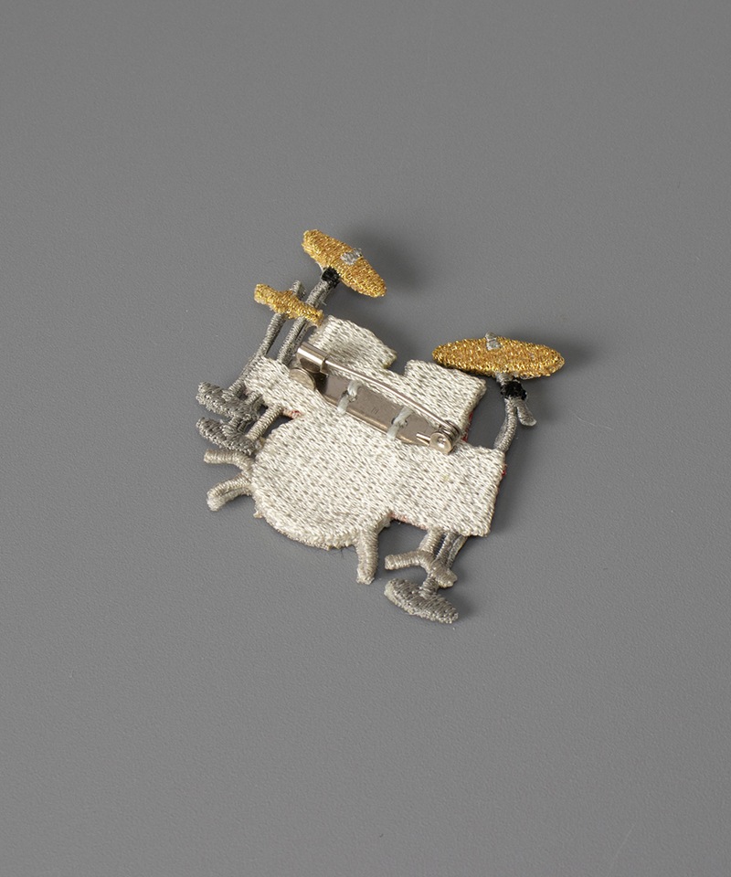 【 LM （エルム）】 ブローチ（ドラム）