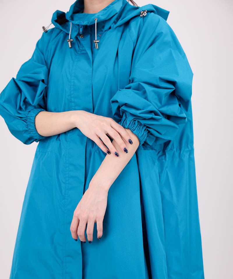【 JILL STUART（ジル スチュアート）】収納袋付きレインコート