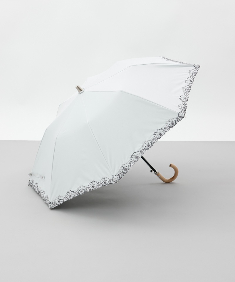 【 Aquascutum（アクアスキュータム）】エレガンス刺しゅう晴雨兼用傘（折りたたみ）
