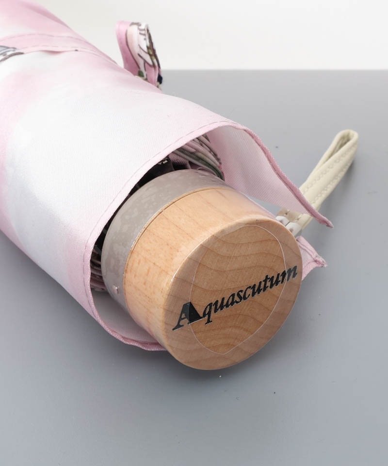 【 Aquascutum（アクアスキュータム）】イングリッシュガーデンプリント雨傘（折りたたみ傘）