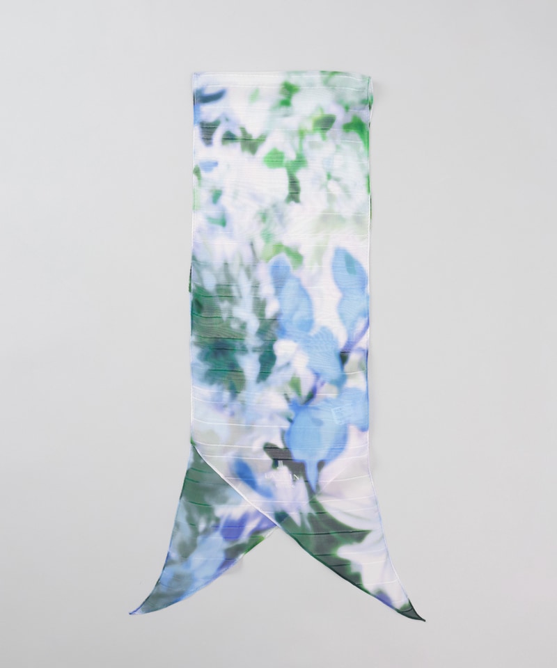 【 LANVIN en Bleu （ランバン オン ブルー）】シルクプチロングスカーフ