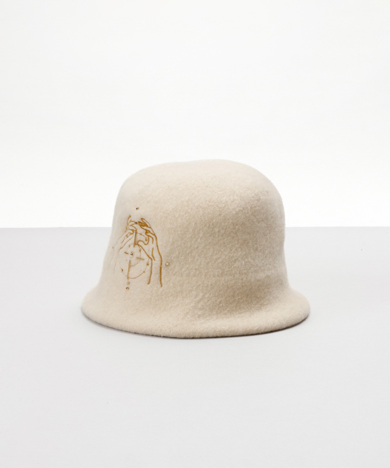 【 Beaurance （ビューランス）】刺しゅう入りクロッシェハット