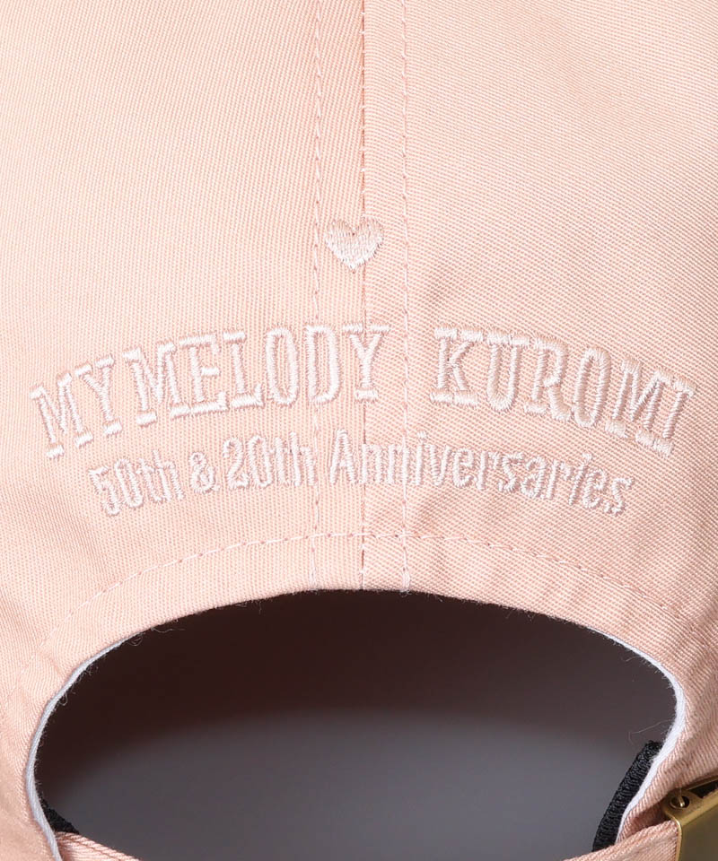 【 ANNA SUI（アナ スイ）】マイメロディ&クロミ 刺しゅうブローチ付きキャップ