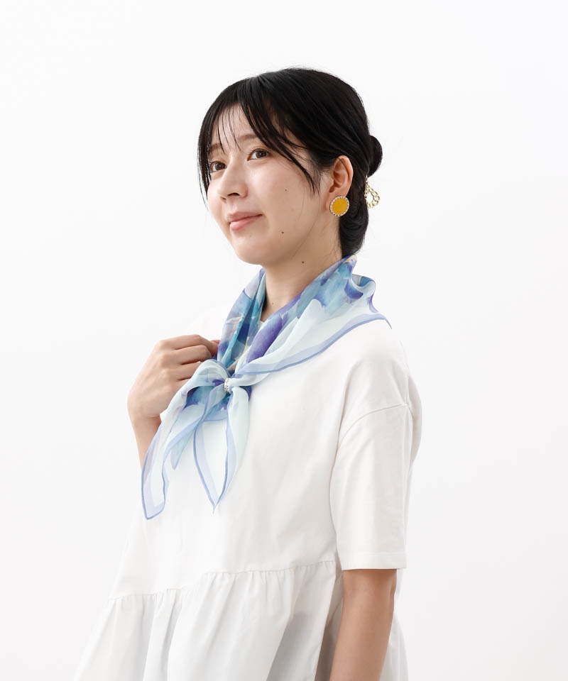 【 Fioritura Giovanna（フィオリトゥーラ ジョヴァンナ）】シルクプリントプチスカーフ(WASH)
