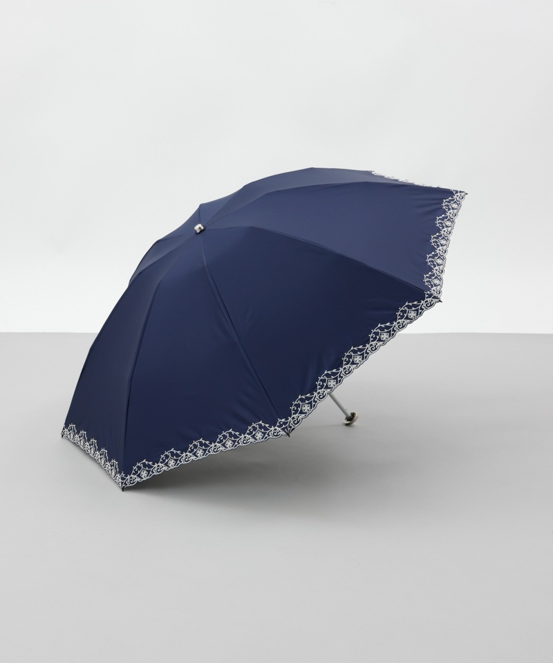 アクアスキュータム 1級遮光 晴雨兼用傘 長傘 ロンドンガール刺繍 ピンク Aquascutum（アクアスキュータム）ロンドンガール柄 雨傘（長傘