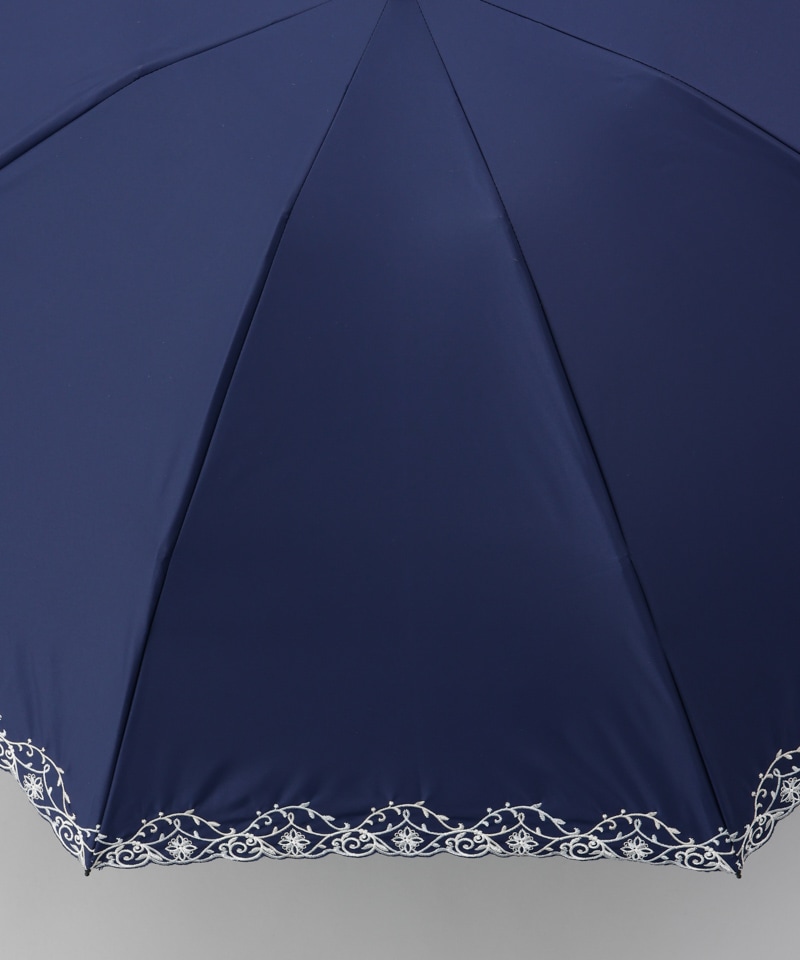 Aquascutum（アクアスキュータム）】エレガンス刺しゅう晴雨兼用傘