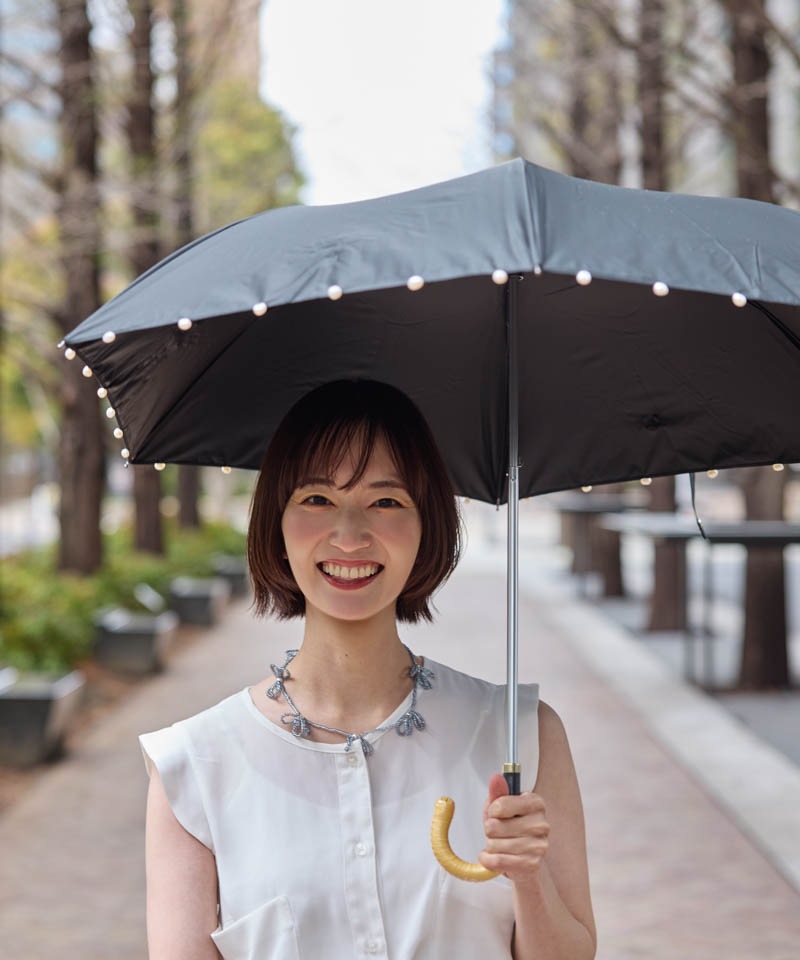 未使用✨オーロラ 晴雨兼用 折りたたみ トップフラット パール付きサマーシールド WEB限定】サマーシールド パール晴雨兼用傘（折りたたみ・トップ
